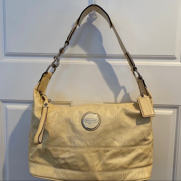 coach signature stitch yellow patent leather bag - Picture 1 of 4
